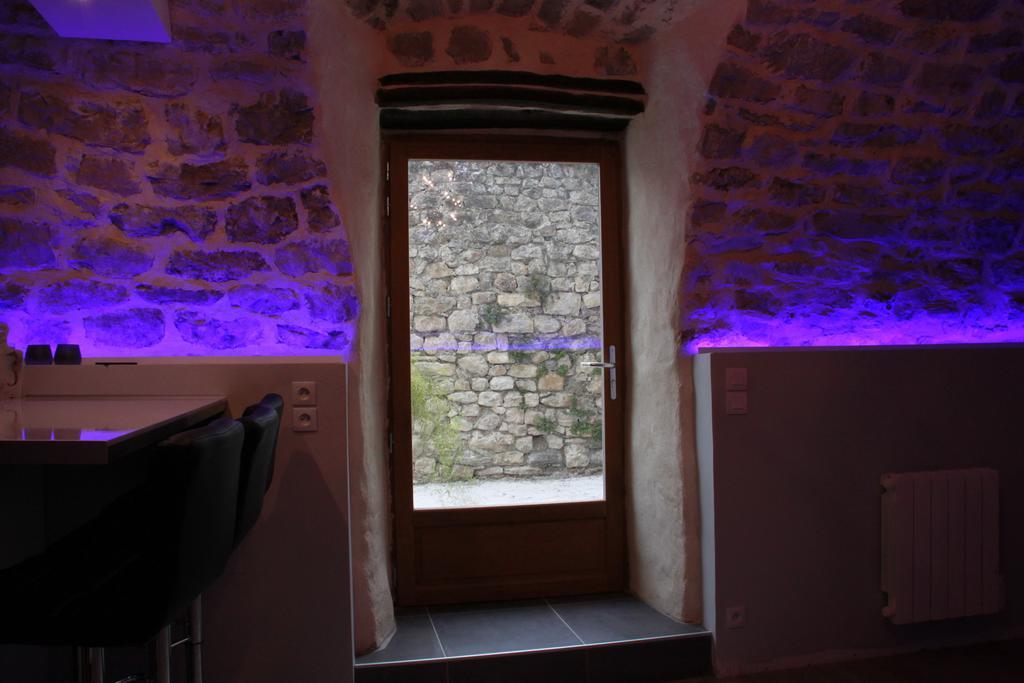 Gite De La Fontaine Paulhe Стая снимка